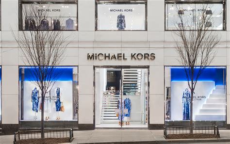 michael kors marketing|Marketing Strategies, Marketing Mix and STP of .